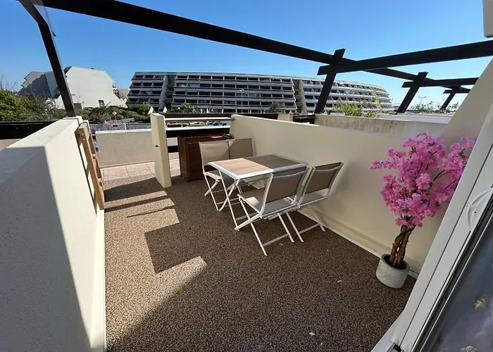 La Des Charmes - Village Naturiste - Port Nature 2 Coursives Daire Agde